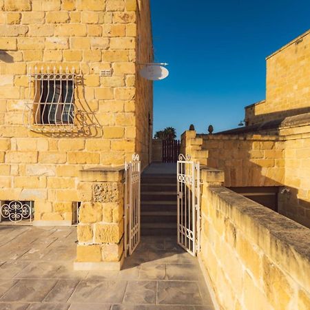 Villa Chossie Żejtun エクステリア 写真